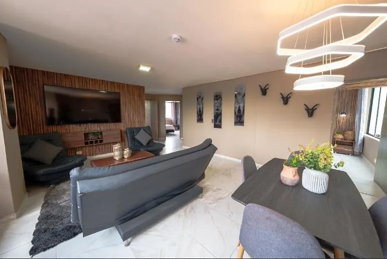 3 Bedroom Apartment, With Arcade Machine - 1 Block From Lleras Park P7 메딜린 0*,