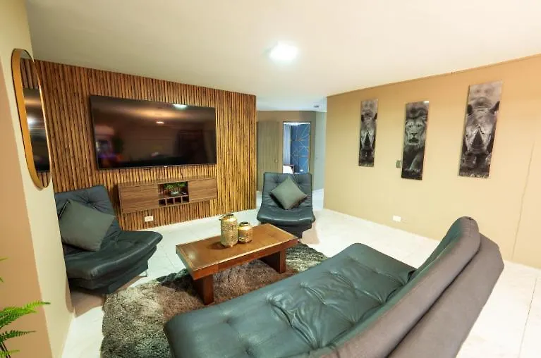 Apartament 3 Bedroom Apartment, With Arcade Machine - 1 Block From Lleras Park P7 Medellín